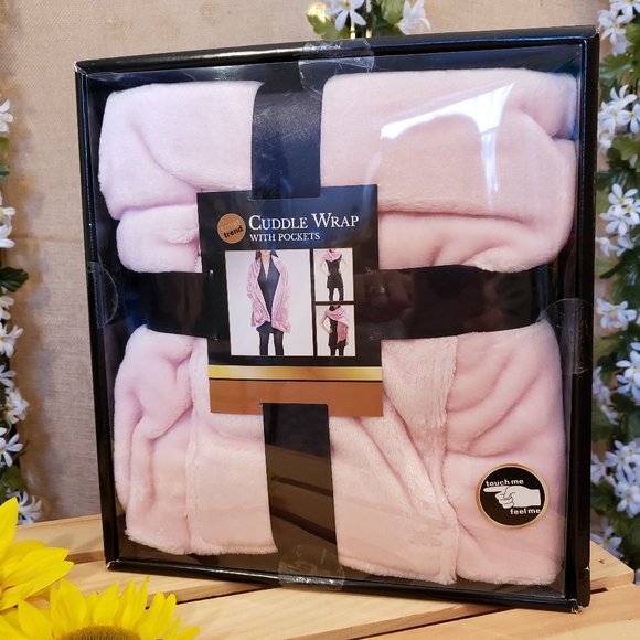 Accessories - Cuddle Wrap with Pockets